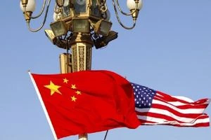 البيت الأبيض: ندرس إلغاء الرسوم الجمركية التي فرضها ترامب على البضائع الصينية