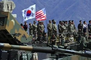 العالم يغلي.. واشنطن وسيول تجريان مناورات عسكرية ردا على كوريا الشمالية