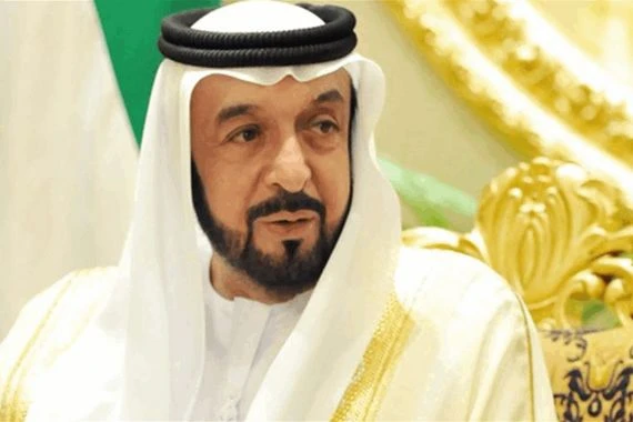 نجوم الفن ينعون رئيس دولة الإمارات الشيخ خليفة بن زايد (صور)