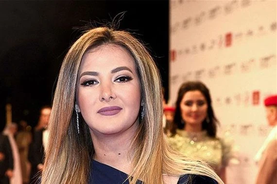دنيا سمير غانم تشوق الجمهور لعودتها الفنية