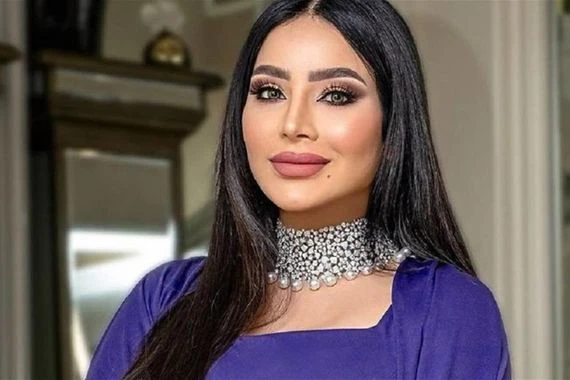بالصور - لجين عمران بإطلالة جديدة … ورسالة