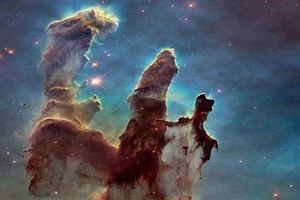 تبعد عن الأرض 7 آلاف سنة ضوئية.. جيمس ويب يرصد "أعمدة الخلق" (صور)