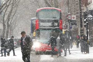 بريطانيا تستعين بخطة جديدة لمواجهة أزمات الشتاء الصحية
