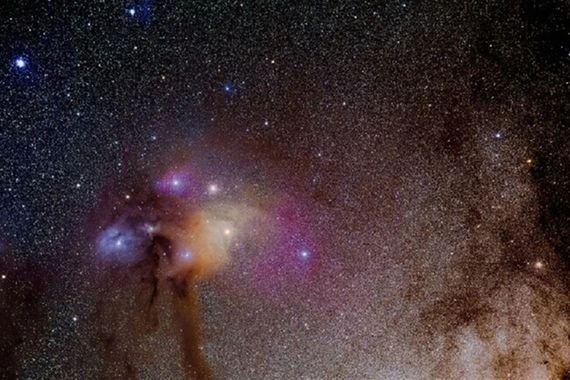 عمرها 13 مليار سنة.. جيمس ويب يكتشف أقدم المجرات على حافة الكون