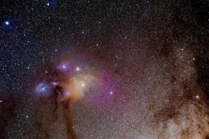 عمرها 13 مليار سنة.. "جيمس ويب" يكتشف أقدم المجرات على حافة الكون