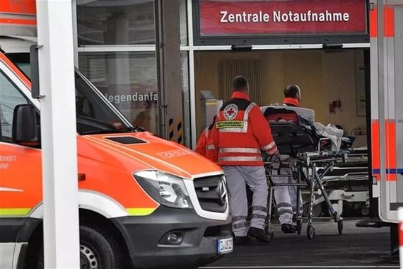 قتيلان و5 إصابات بحادث طعن داخل قطار في ألمانيا