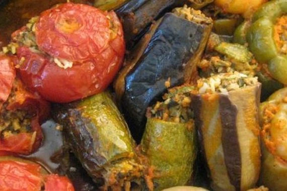 طريقة عمل الدولمة العراقية بدون لحم..طبق مميّز وشهي