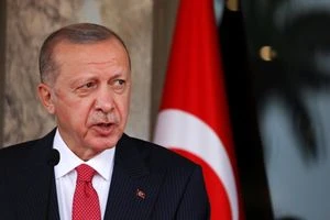 أردوغان يكشف عن مشروع لإعادة مليون سوري بشكل طوعي إلى بلادهم