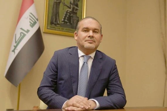 برلمانية تكشف عن هروب أمين بغداد الى خارج العراق