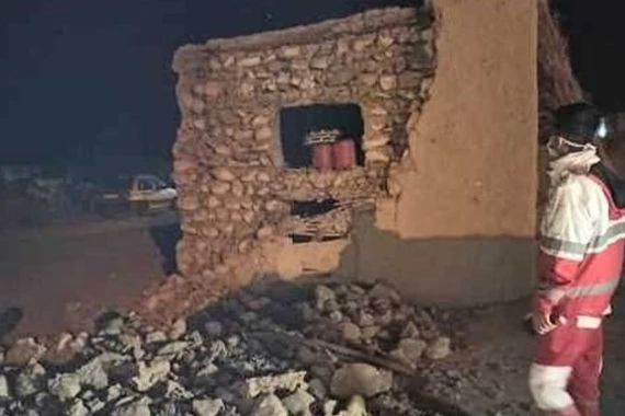 ضحايا بزلازل وهزات ارضية ضربت جنوب إيران