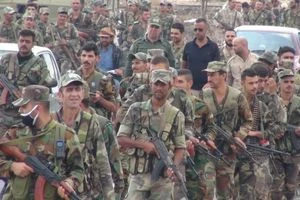 الأسد يصدر أمرا إداريا بتسريح بعض فئات الجيش السوري