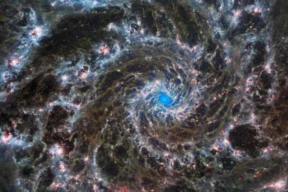 بفضل التلسكوب.. المجرة الحلزونية في صورة