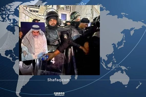 إصابة ضابط كبير اثر اقتحام محتجين مبنى قناة فضائية وسط بغداد.. فيديو