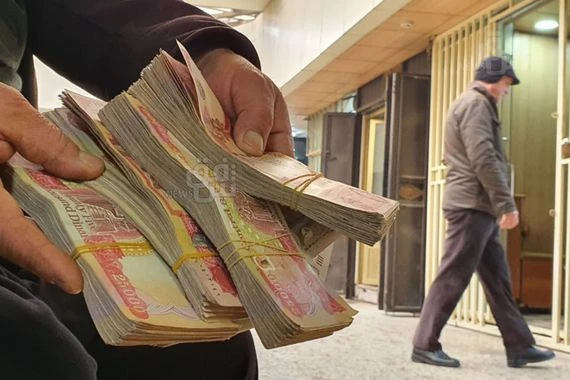 المالية النيابية تكشف تفاصيل سلم رواتب الموظفين وتزف بشرى لذوي "الدرجات الدنيا"