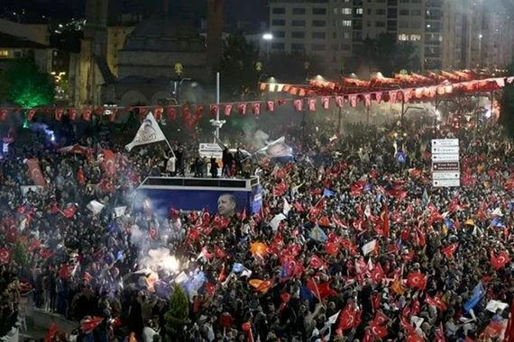 أردوغان أمام حشد غفير بأنقرة: الشعب أوكل لنا بناء مئوية تركيا
