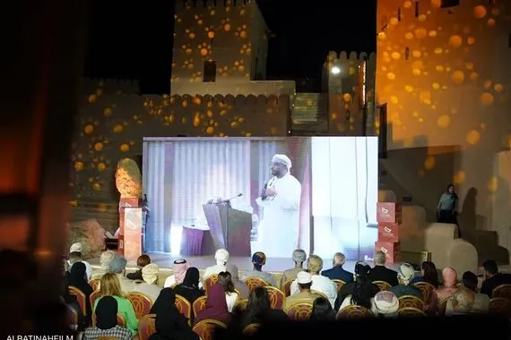 قارئ البريد العراقي يفوز بجائزة مهرجان الباطنة السينمائي في عُمان