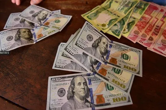 انخفاض جديد يطرأ على أسعار الدولار في بغداد و اربيل