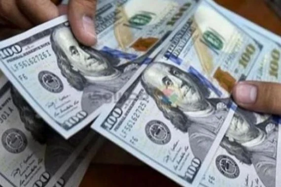 أسعار الدولار أمام الدينار العراقي في تعاملات الجمعة