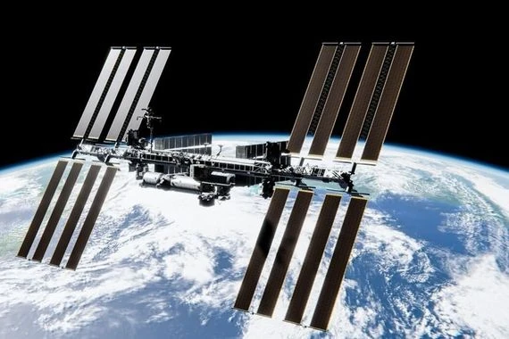 ناسا تجري محاولة لتعديل مدار المحطة الفضائية غدا