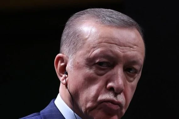 أردوغان: أمريكا لم تستجب لتحذيراتنا وهم يرتكبون خطأ بحقنا.. سنقضي على التهديدات بالوقت المناسب