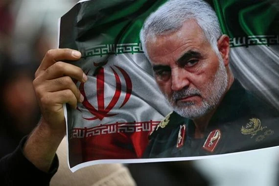 استناداً لاتفاقية.. إيران تطالب أمريكا بتسليمها المتهمين باغتيال سليماني
