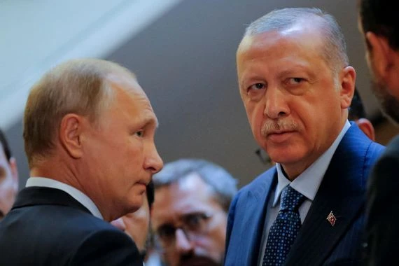بوتين وأردوغان يبحثان هاتفيا الوضع في أوكرانيا وسوريا
