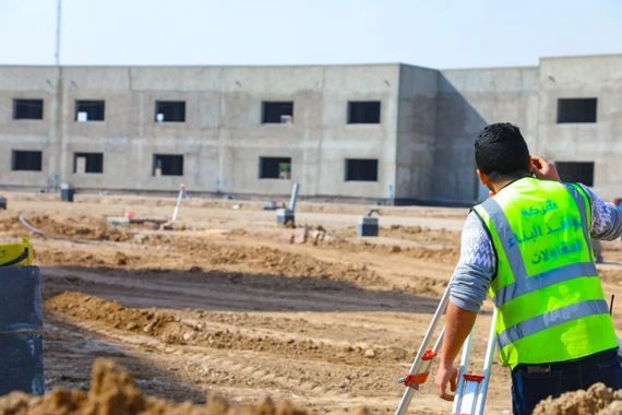 محافظ بغداد يعلن التعاقد مع شركات عالمية لتجهيز معدات مستشفى الفضيلية