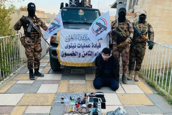 بحوزته كرستال وحشيش.. الإطاحة بتاجر مخدرات جنوب الموصل