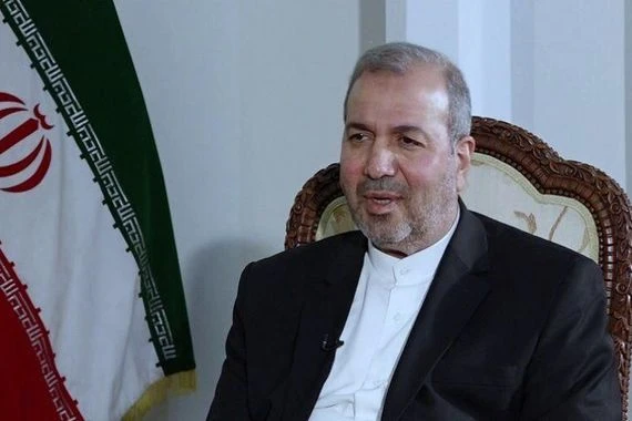 سفير طهران ببغداد: إيران البلد الثاني لمقتدى الصدر وخروج تياره يولد فراغاً سياسياً