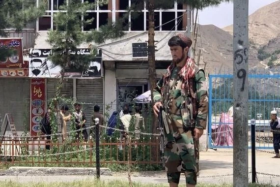 أفغانستان: انفجار داخل مسجد خلال جنازة نائب حاكم إقليم في شمال البلاد