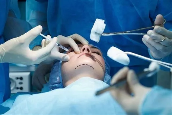 بعيداً عن عمليات التجميل.. علماء يتوصلون لحل بسيط يمنع الشيخوخة