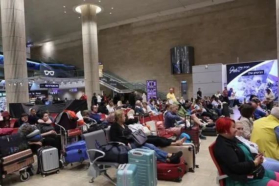 مع تكدس المسافرين.. إسرائيل تغلق مطار بن غوريون