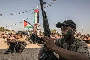 الصحة الفلسطينية تعلن استشهاد 5 فلسطينيين بنيران العدو الصهيوني في الضفة الغربية