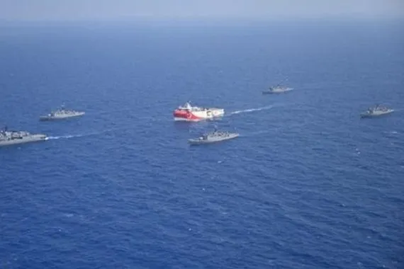 إيران تهدد بإغلاق البحر الأبيض أمام الولايات المتحدة
